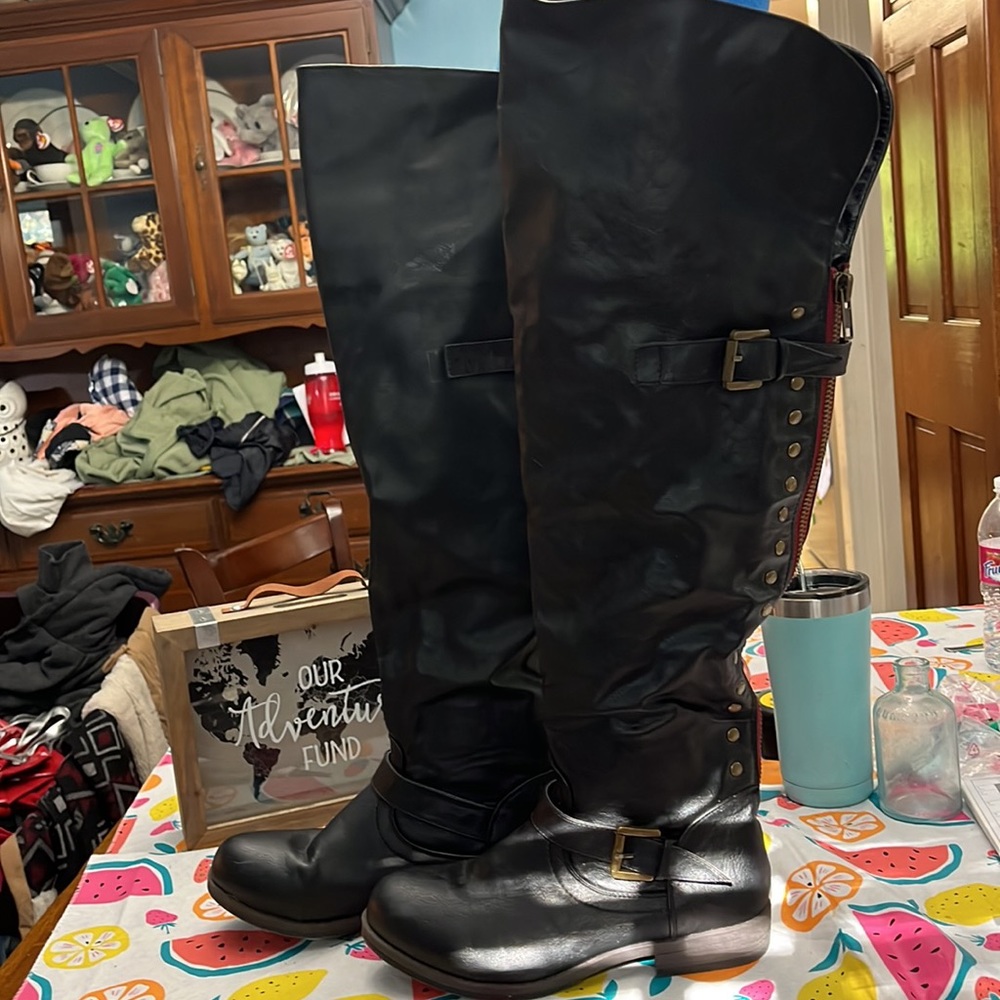 JC black over the knee boots with red zipper and brass colored embellishments - Picture 3 of 6